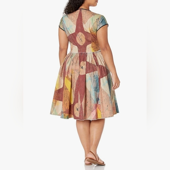 Episode Making the Cut Season 2 Episode 5 Winning Look Gary's Carnival Dress - Picture 2 of 9